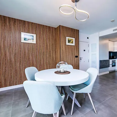 Alexia By Interhome Apartmán *